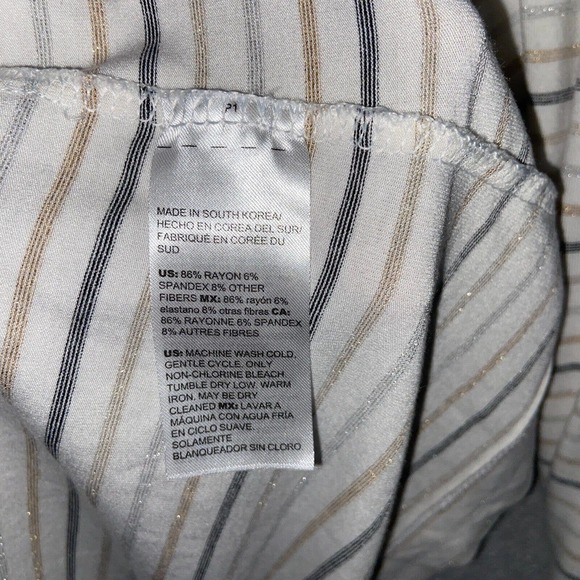 Chicos Top Womens 3 Beige Gray Stretch Scoop Neck Striped Long Sleeve Casual - Picture 8 of 15